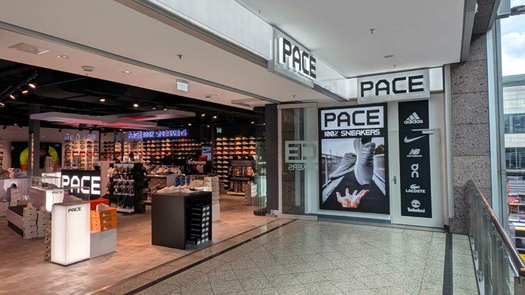 Pace Sneaker im Forum Köpenick Berlin