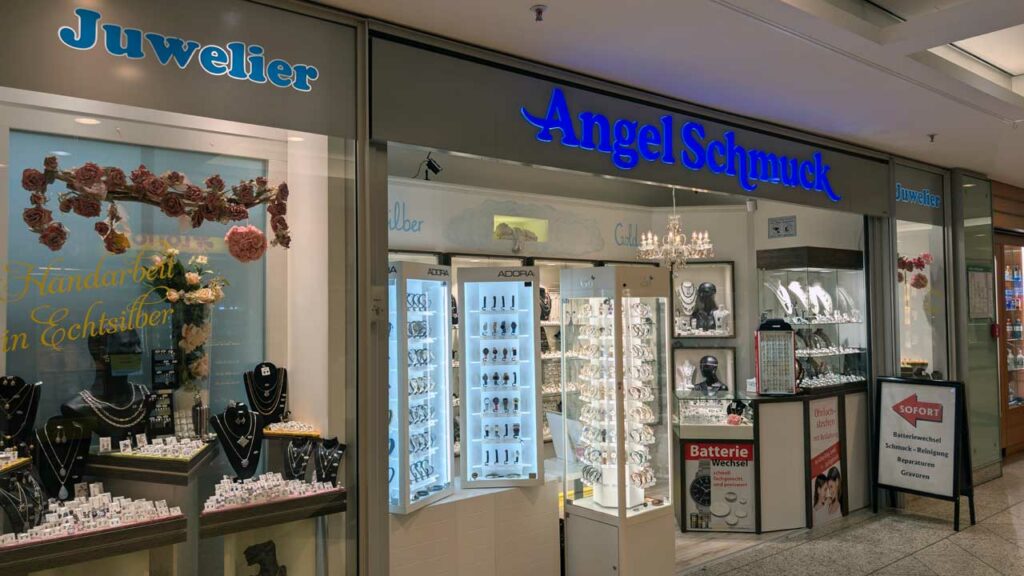Angel Schmuck im Forum Köpenick Berlin - Forum Shops & Dienstleister