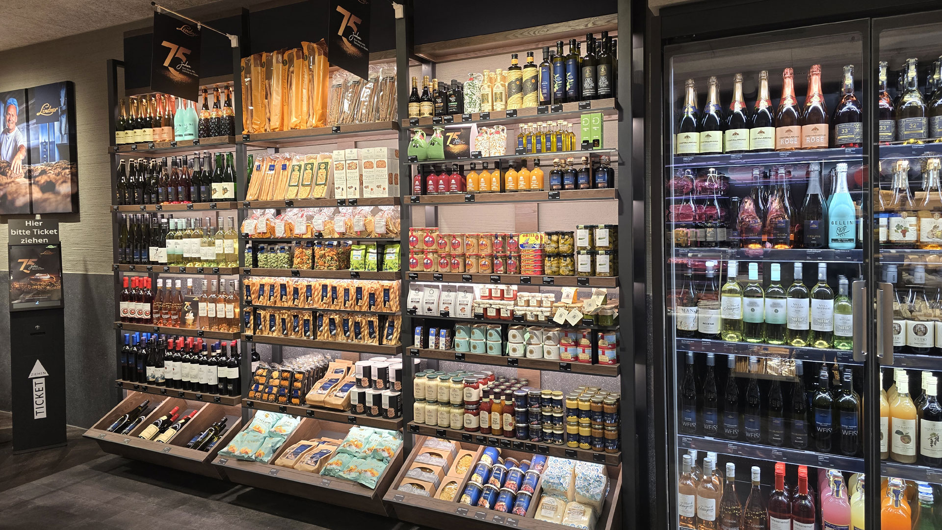 Lindner Feinkost im Forum Köpenick Berlin - Geschäft Innenansicht 05